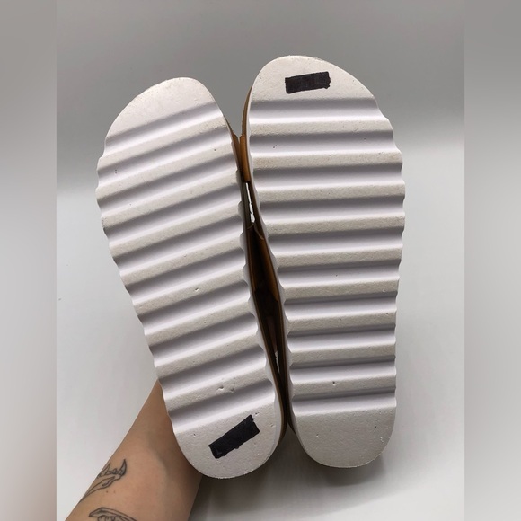 Reef Tan Platform Cushion Vista Sandals Activewear Comfort Women’s Size 9 - Picture 8 of 8